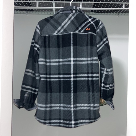 Realtree Fleece Jacket - Picture 3 of 3